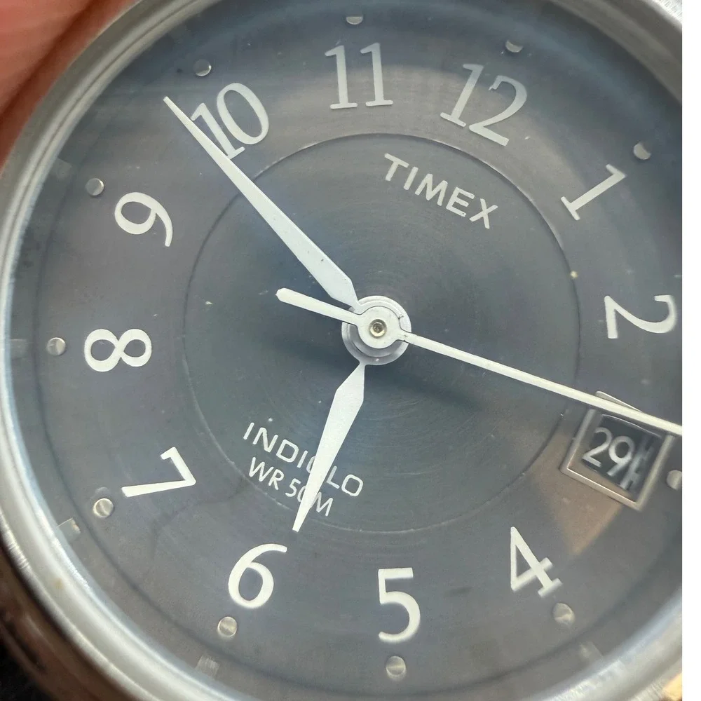 Timex T29291 Indiglo Silver Tone Analog Watch Black Leather Strap Date Window